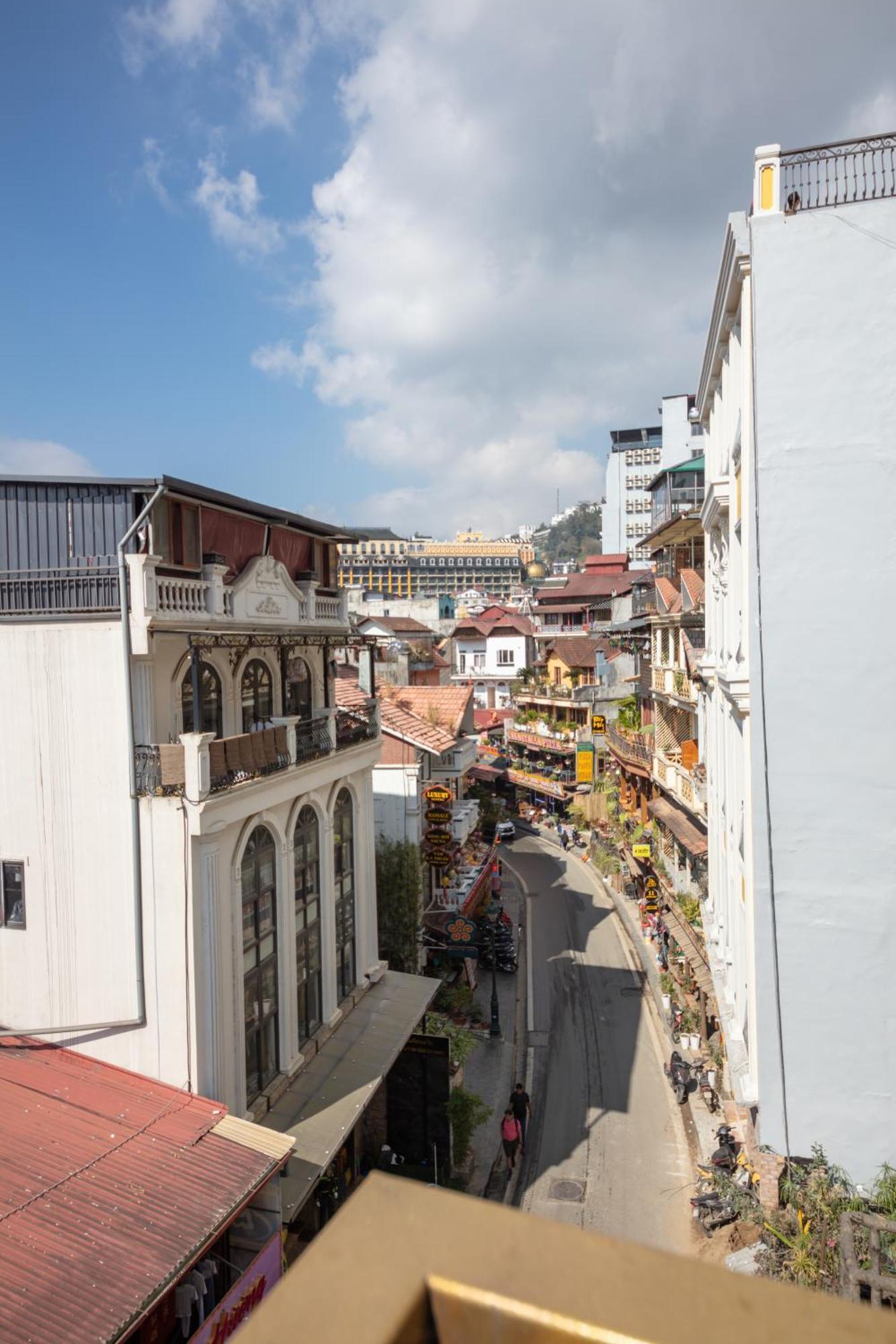Central Sapa Charm Hotel Exterior photo